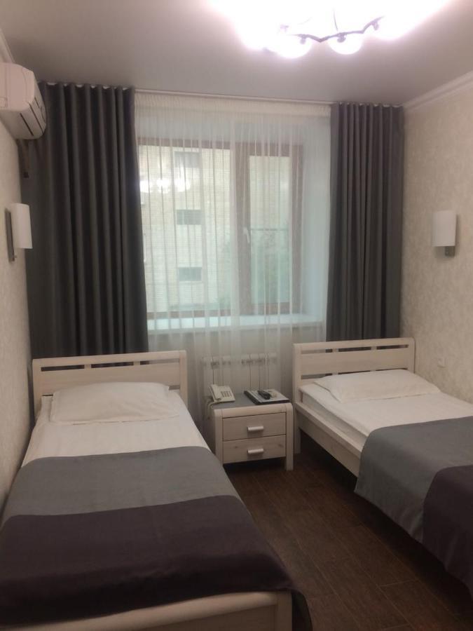 Altyn Adam Hotel Petropavlovszk Kültér fotó